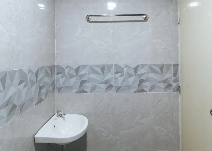 公寓式飯店 Reddoorz At Walk Apartelle Antipolo 4*