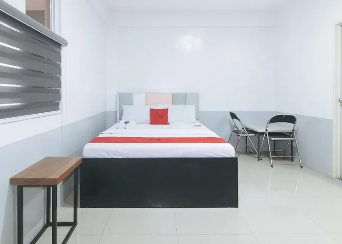 Reddoorz At Walk Apartelle Antipolo 公寓式飯店 马尼拉