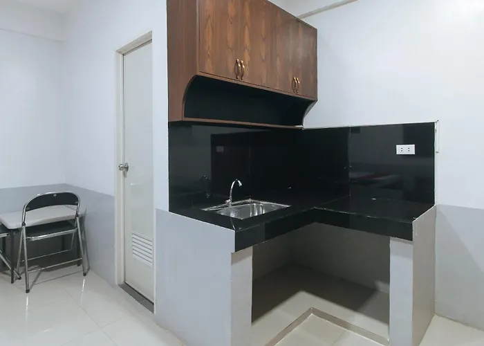 Reddoorz At Walk Apartelle Antipolo 公寓式飯店 4*