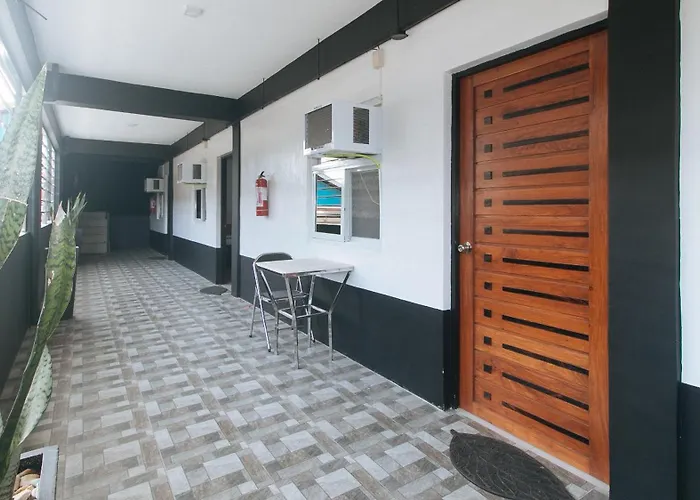 公寓式飯店 Reddoorz At Walk Apartelle Antipolo 马尼拉