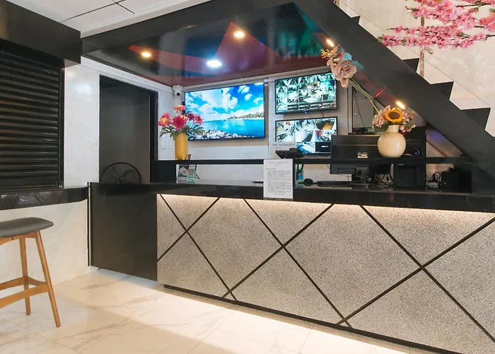 Reddoorz At Walk Apartelle Antipolo 公寓式飯店 4*
